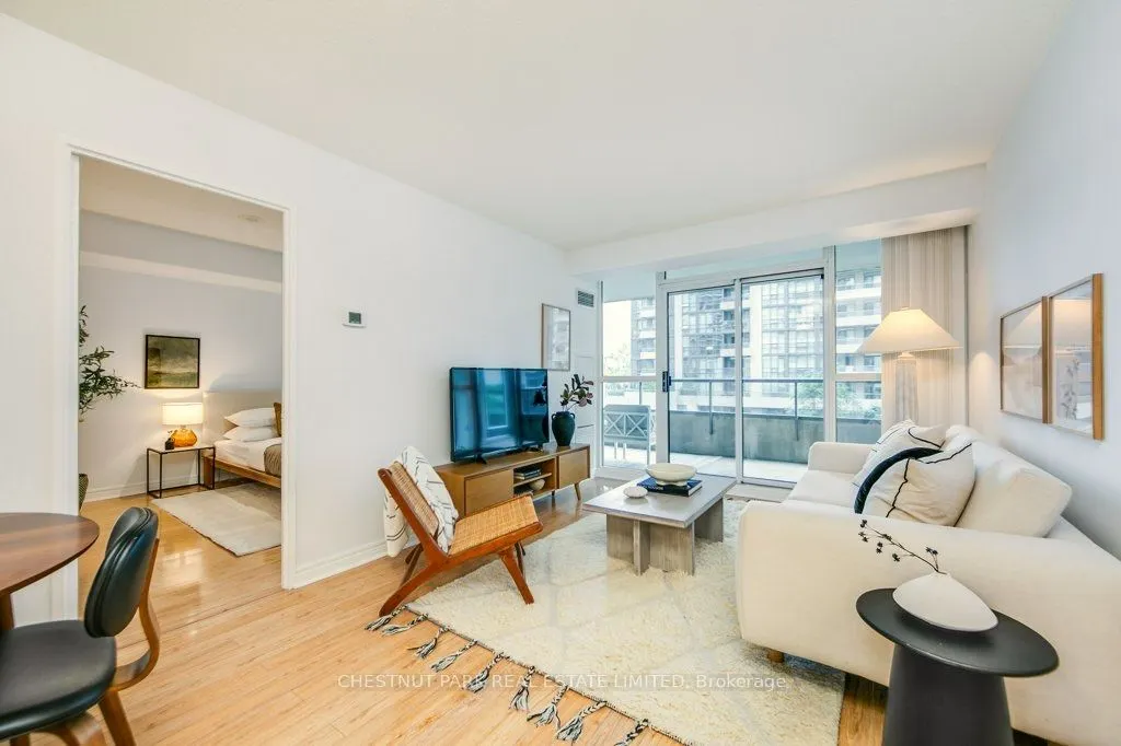 23 Hollywood Avenue, #307