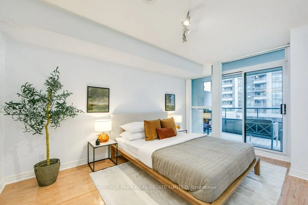 23 Hollywood Avenue, #307