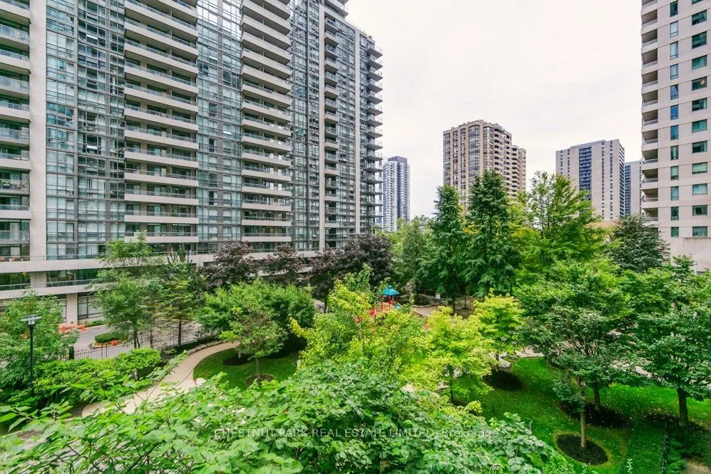 23 Hollywood Avenue, #307