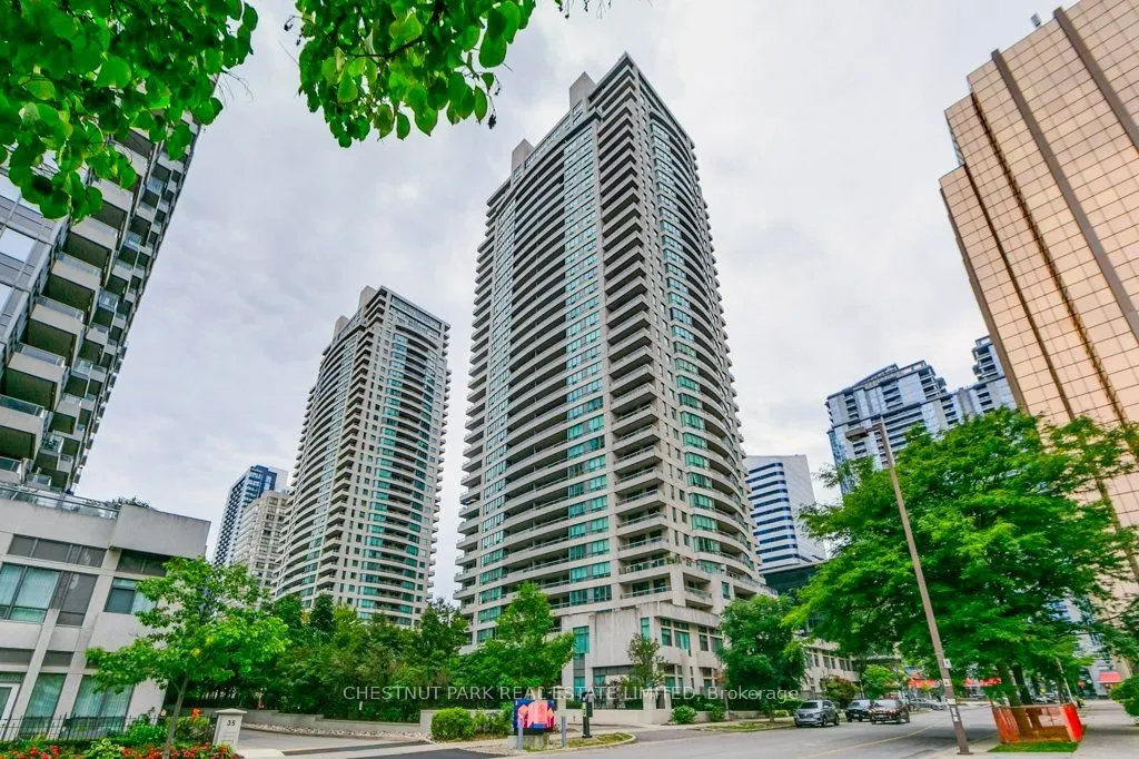 23 Hollywood Avenue, #307