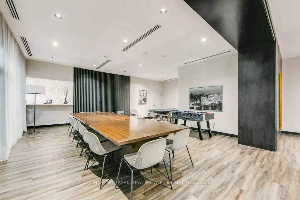 23 Hollywood Avenue, #307