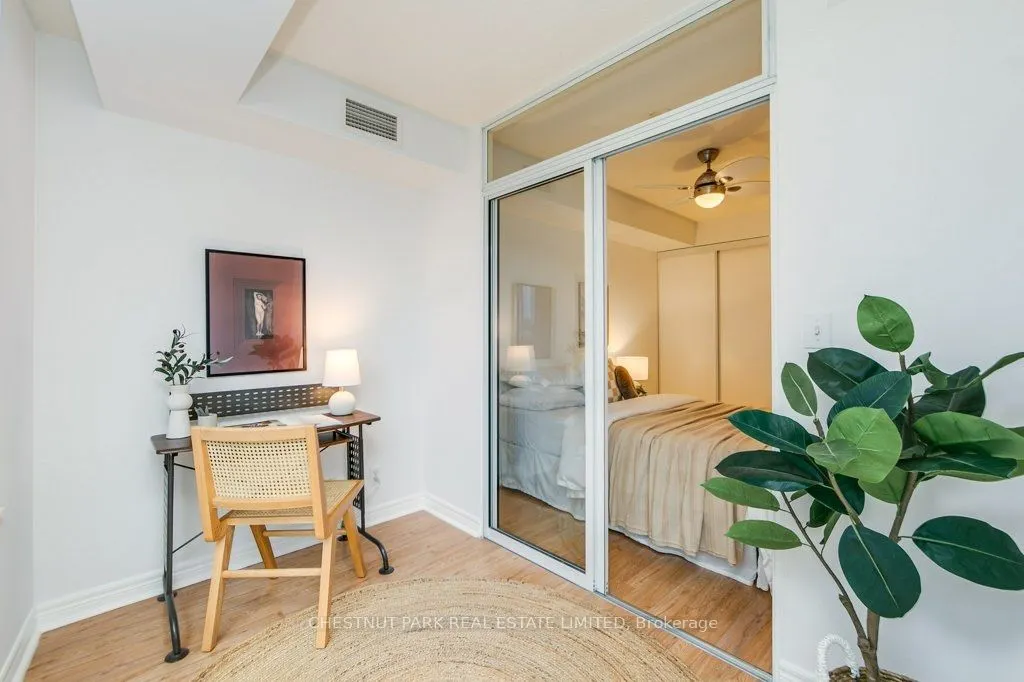 23 Hollywood Avenue, #307