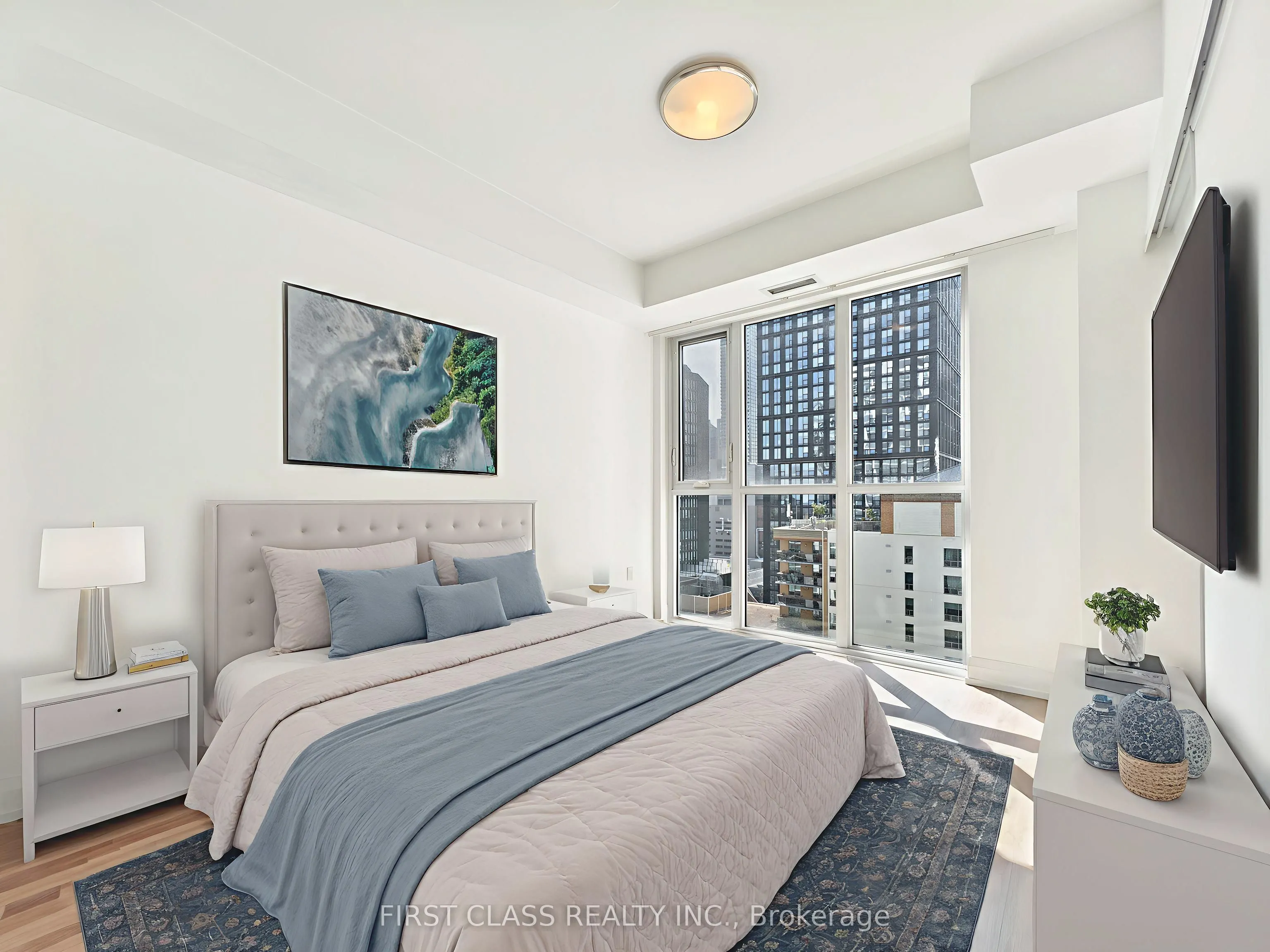 77 Mutual Street, #1805