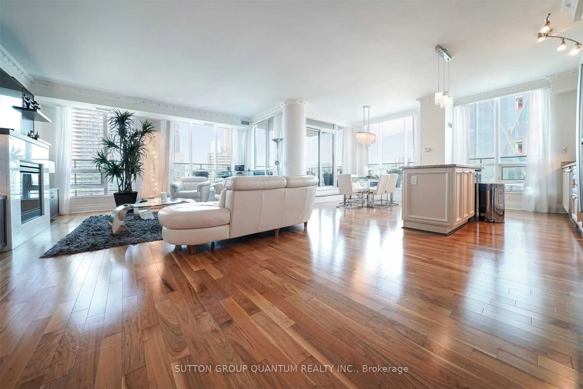 16 Harbour Street, #4902