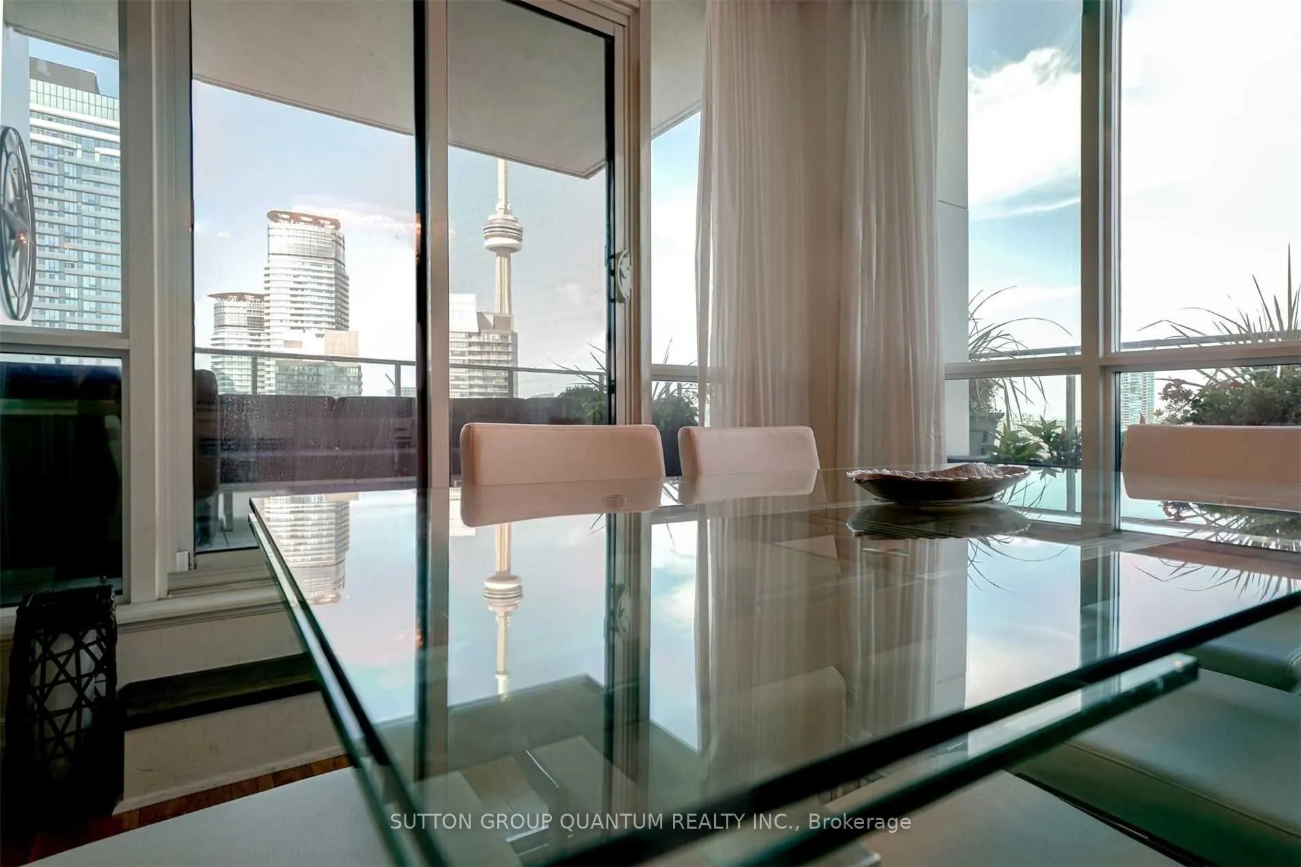 16 Harbour Street, #4902