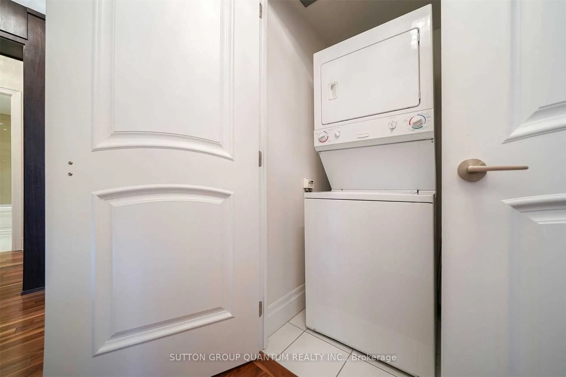 16 Harbour Street, #4902