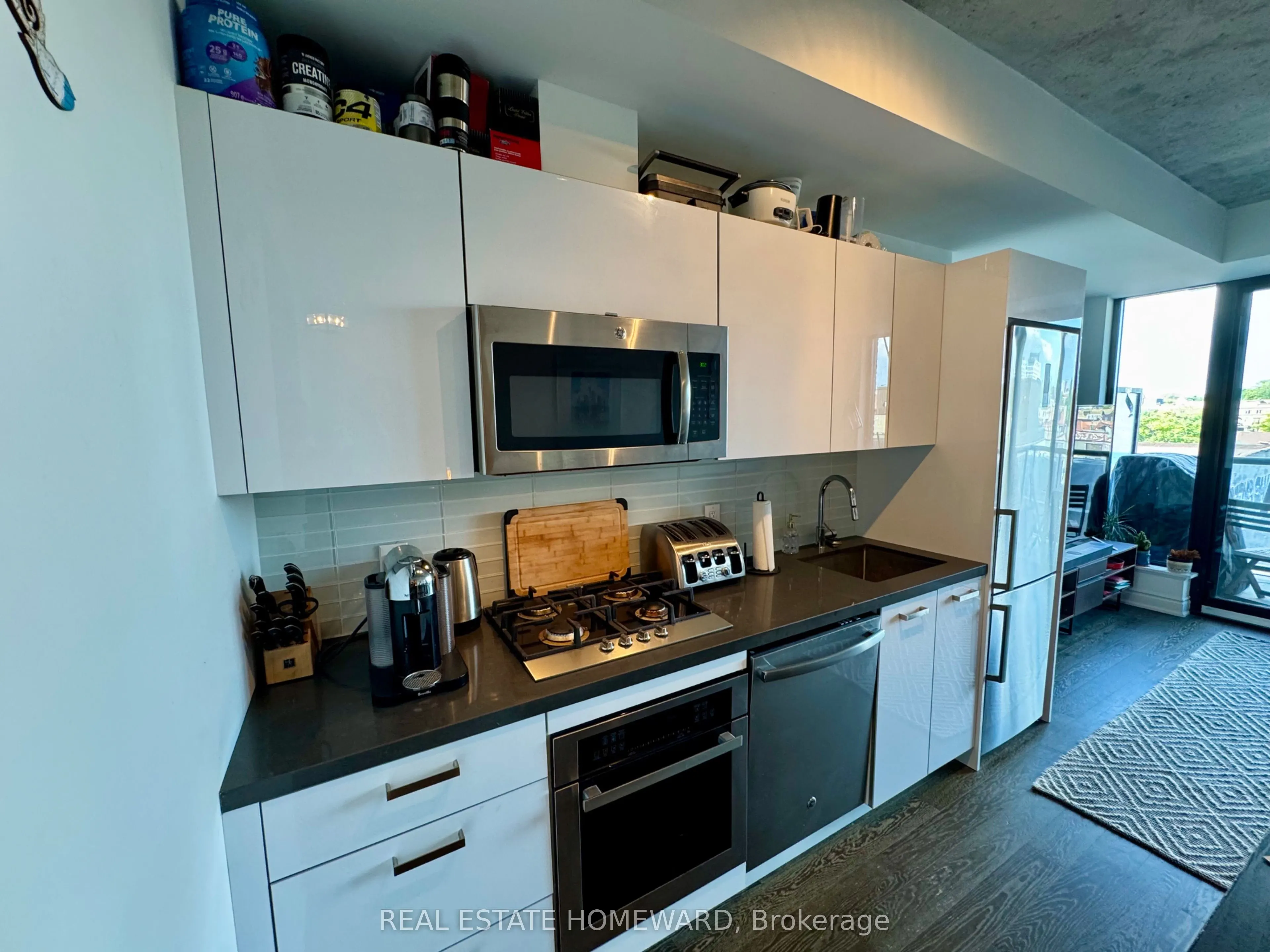 608 Richmond Street W, #501
