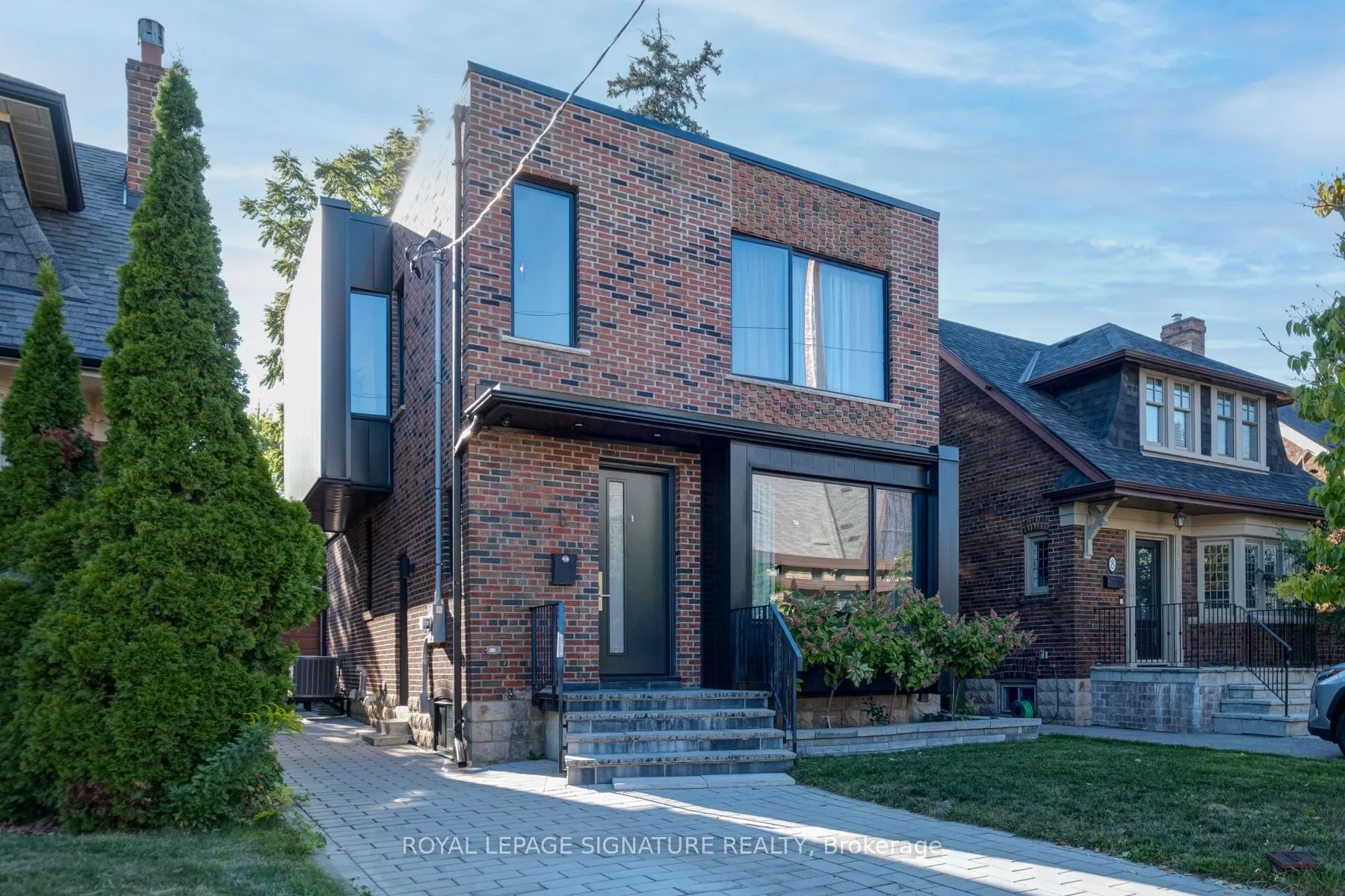 6 Macnaughton Road