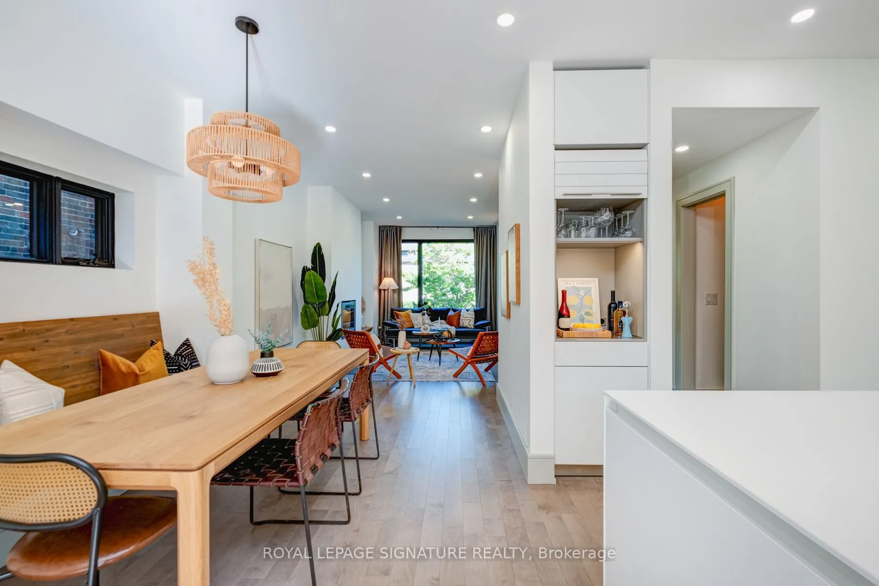 6 Macnaughton Road