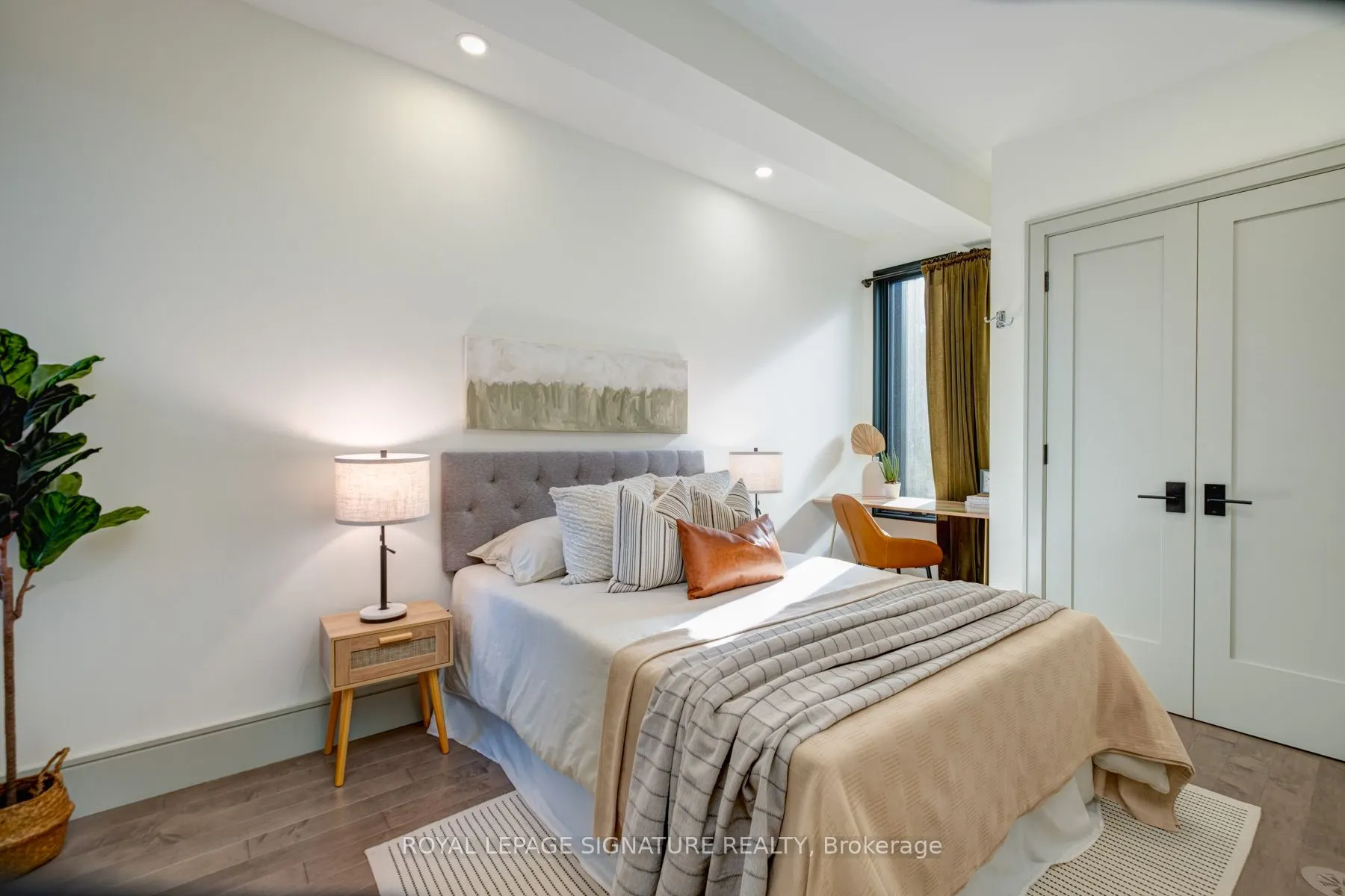 6 Macnaughton Road