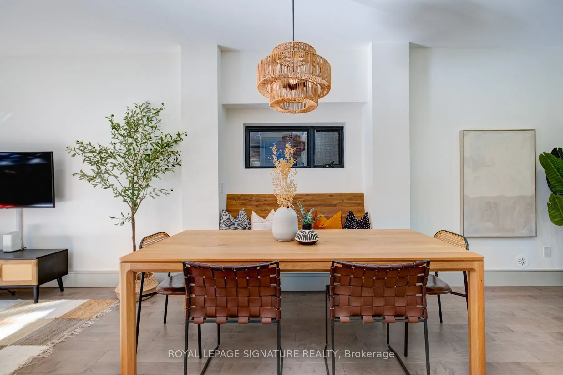 6 Macnaughton Road