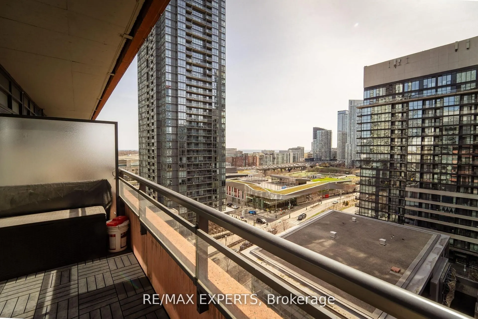 4K Spadina Avenue, #1223
