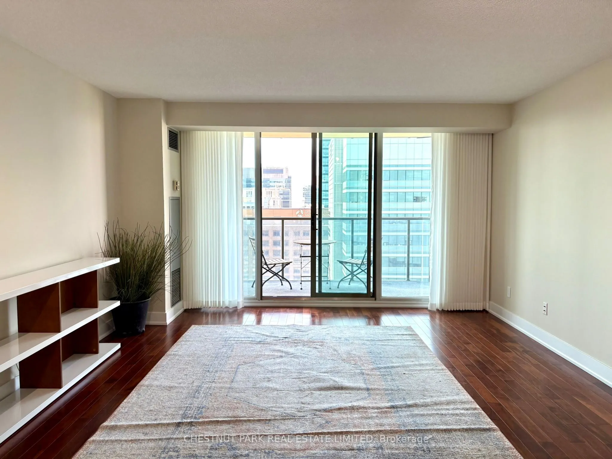 750 Bay Street, #2706