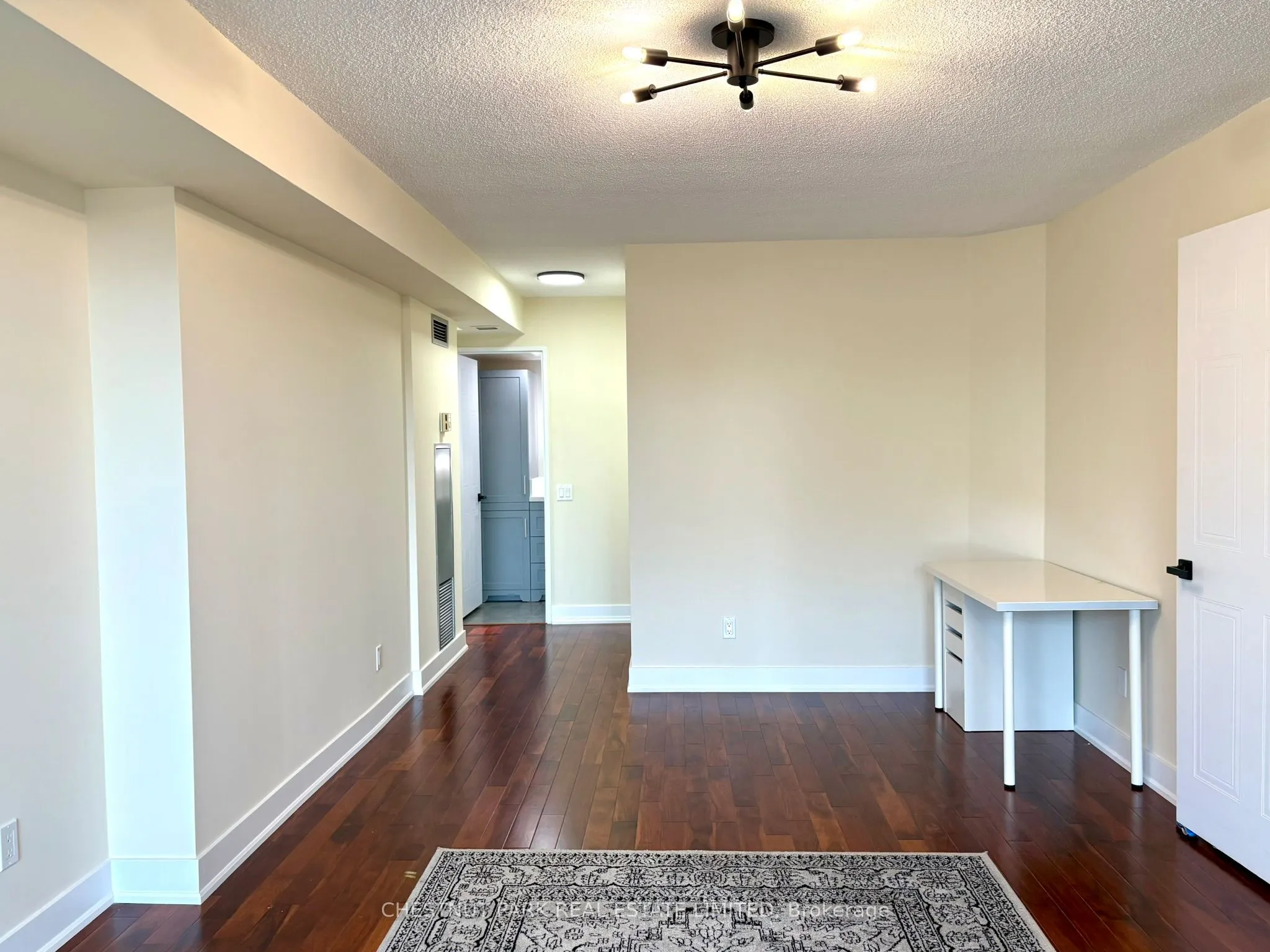 750 Bay Street, #2706