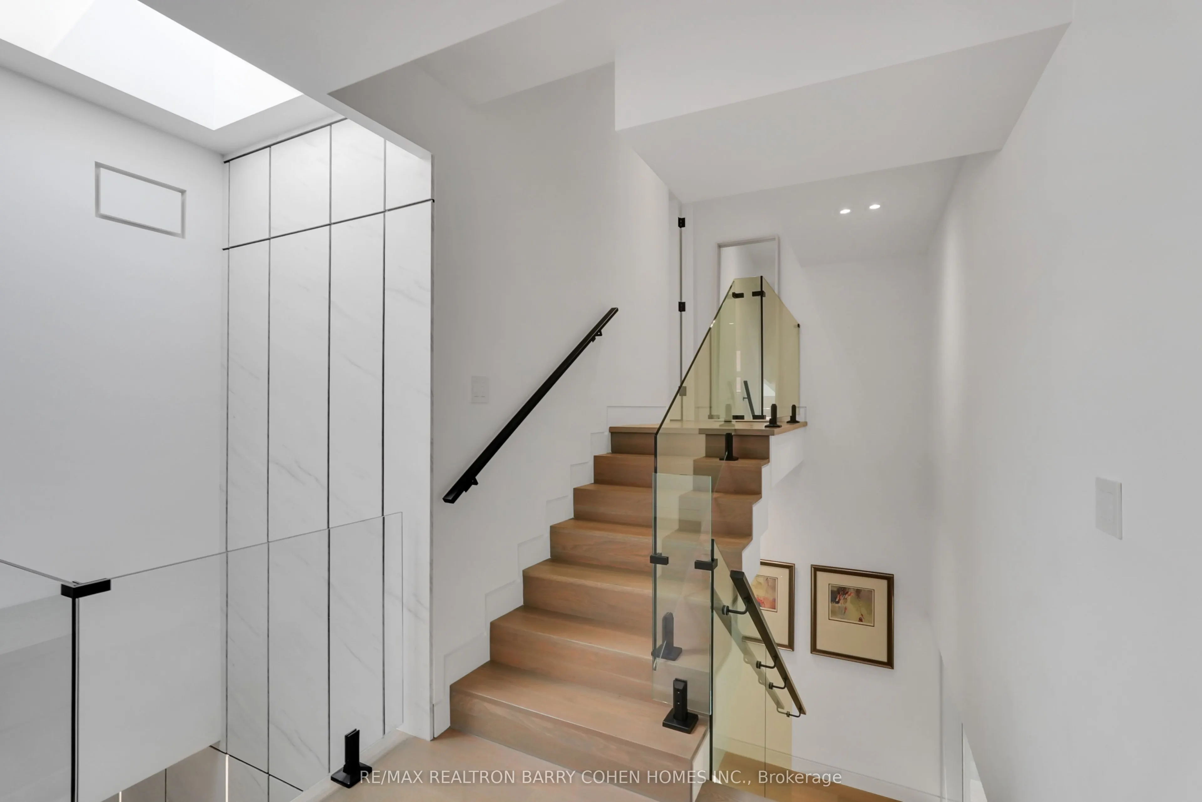 52 Elmsthorpe Avenue