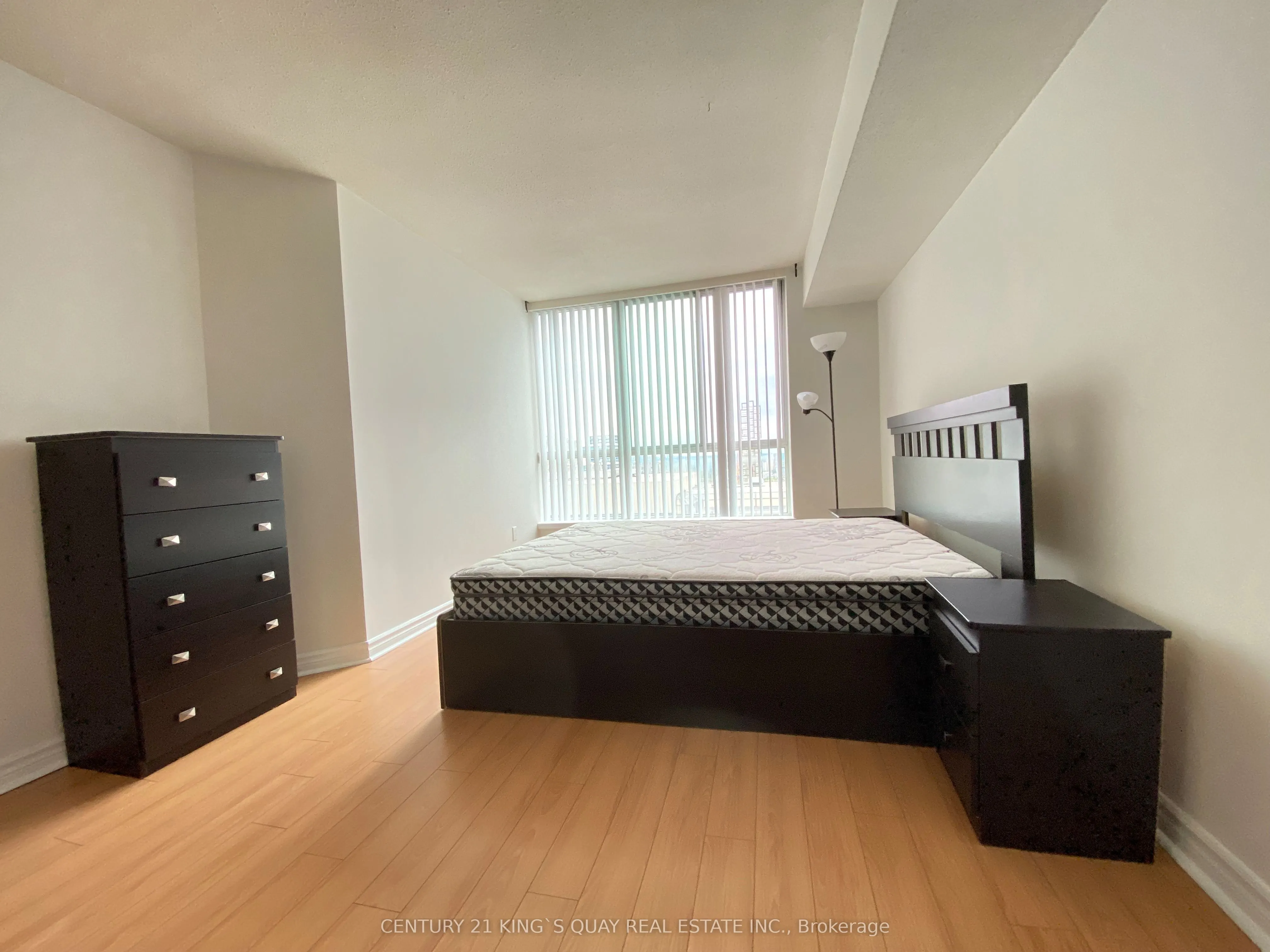 38 Elm Street, #3006