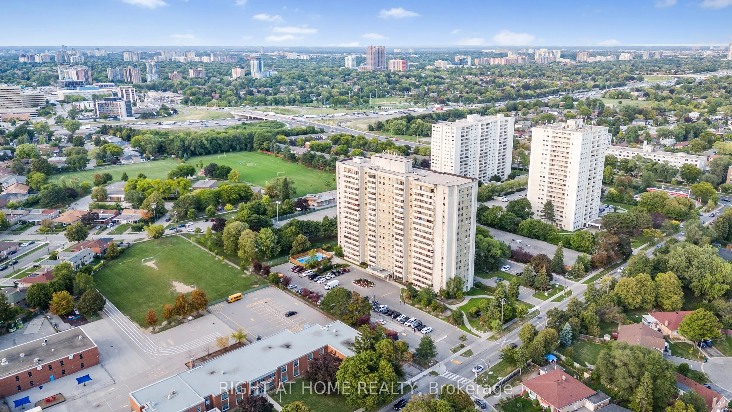 1338 York Mills Road, #1610