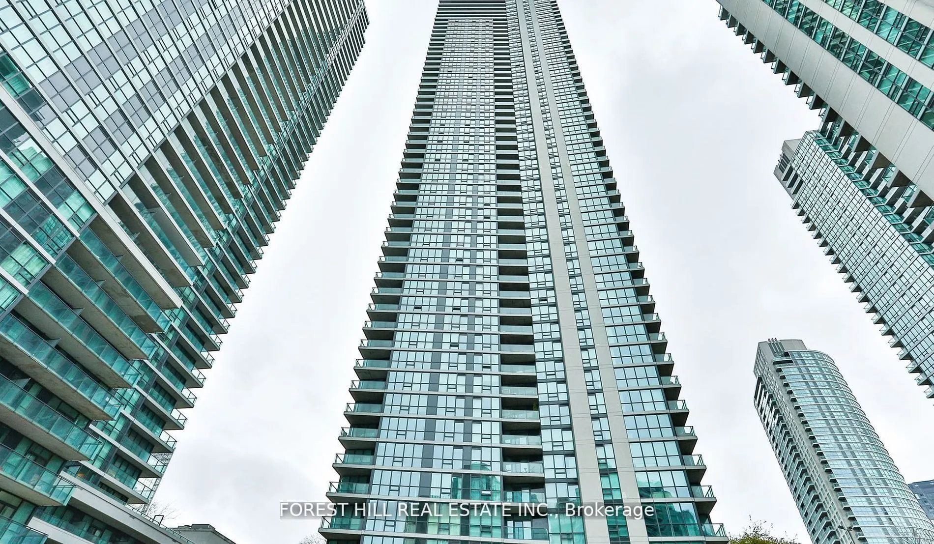 18 Harbour Street, #2605