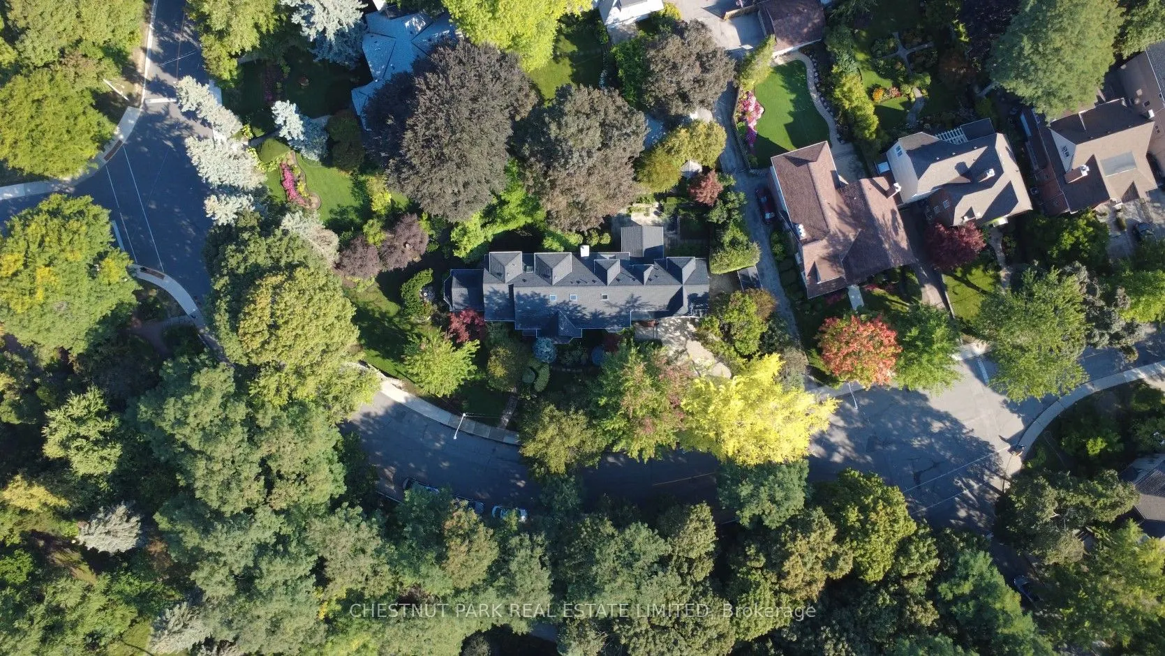 10 Weybourne Crescent
