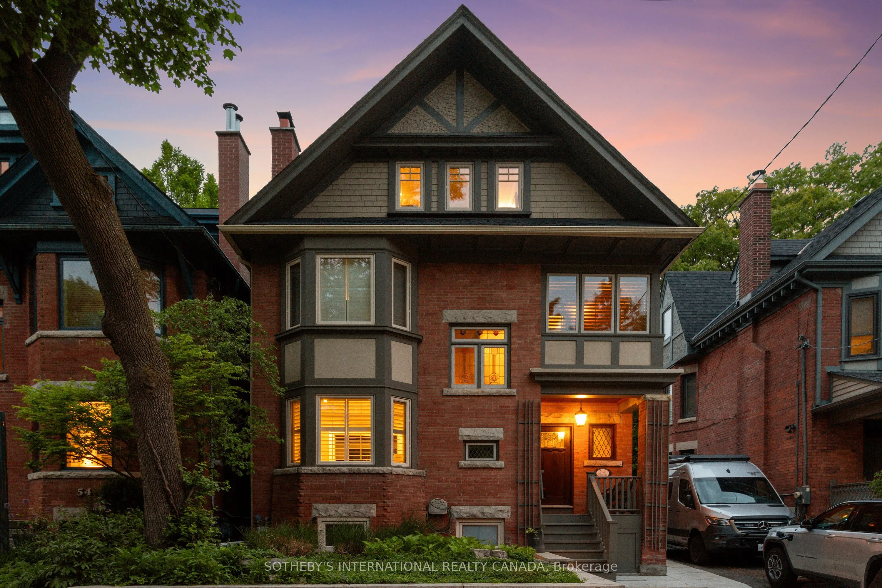 52 Nina Street
