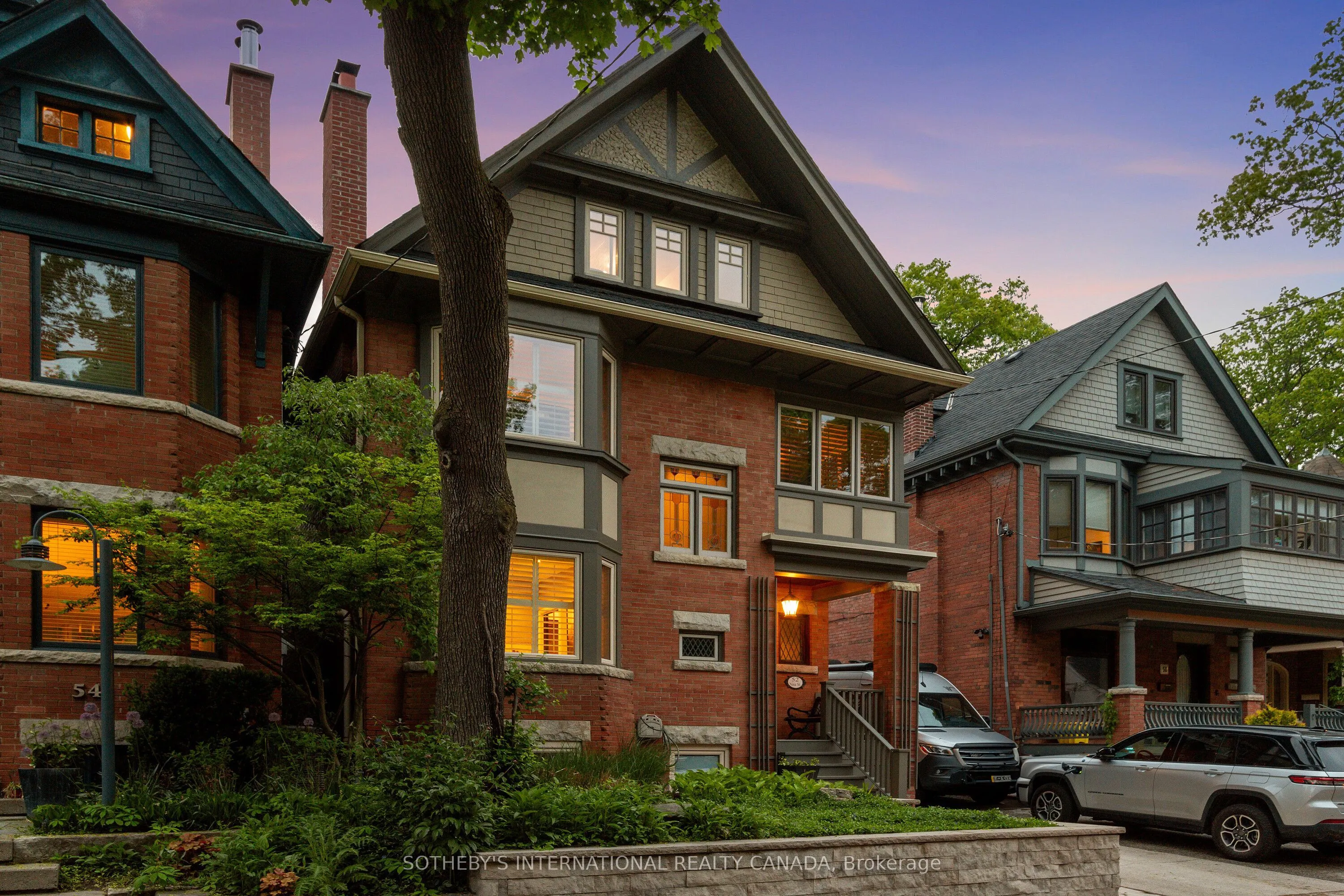 52 Nina Street