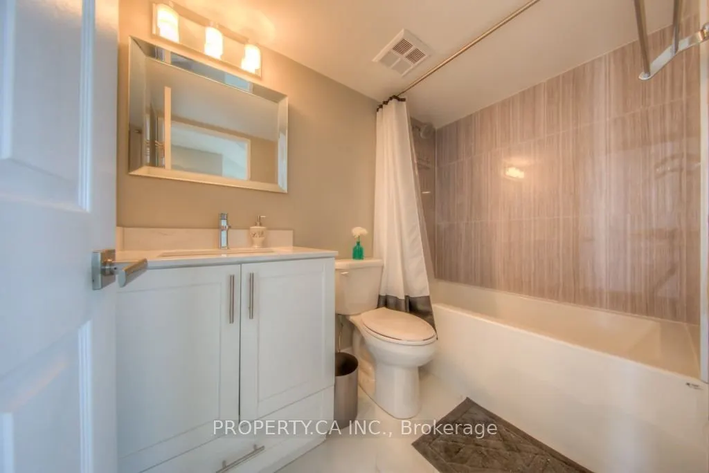 270 Queens Quay W, #3105