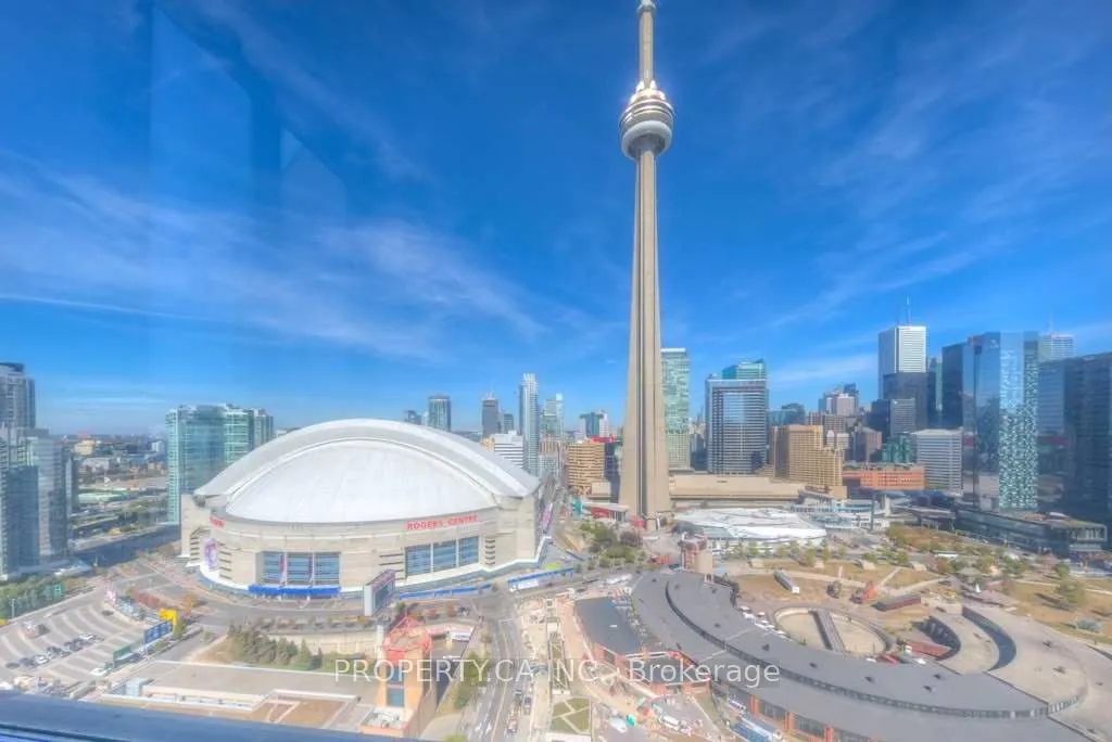 270 Queens Quay W, #3105