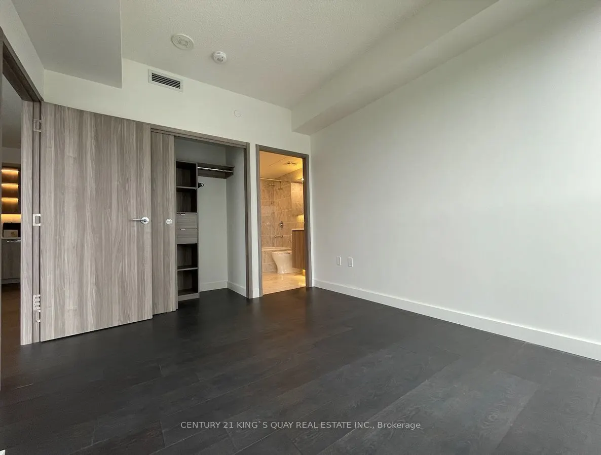 85 Mcmahon Drive, #1209