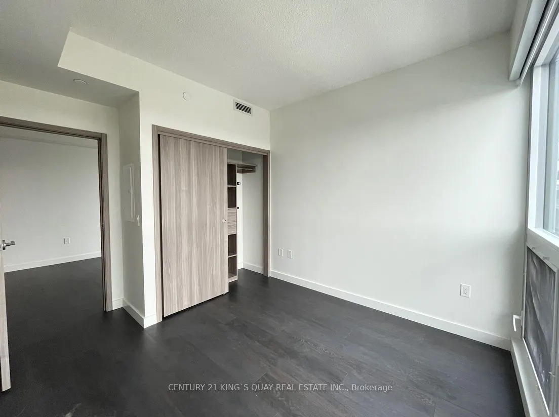 85 Mcmahon Drive, #1209