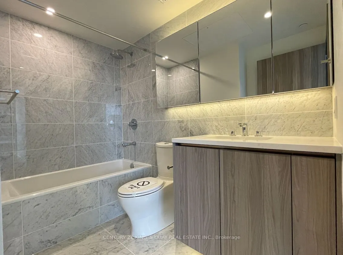 85 Mcmahon Drive, #1209