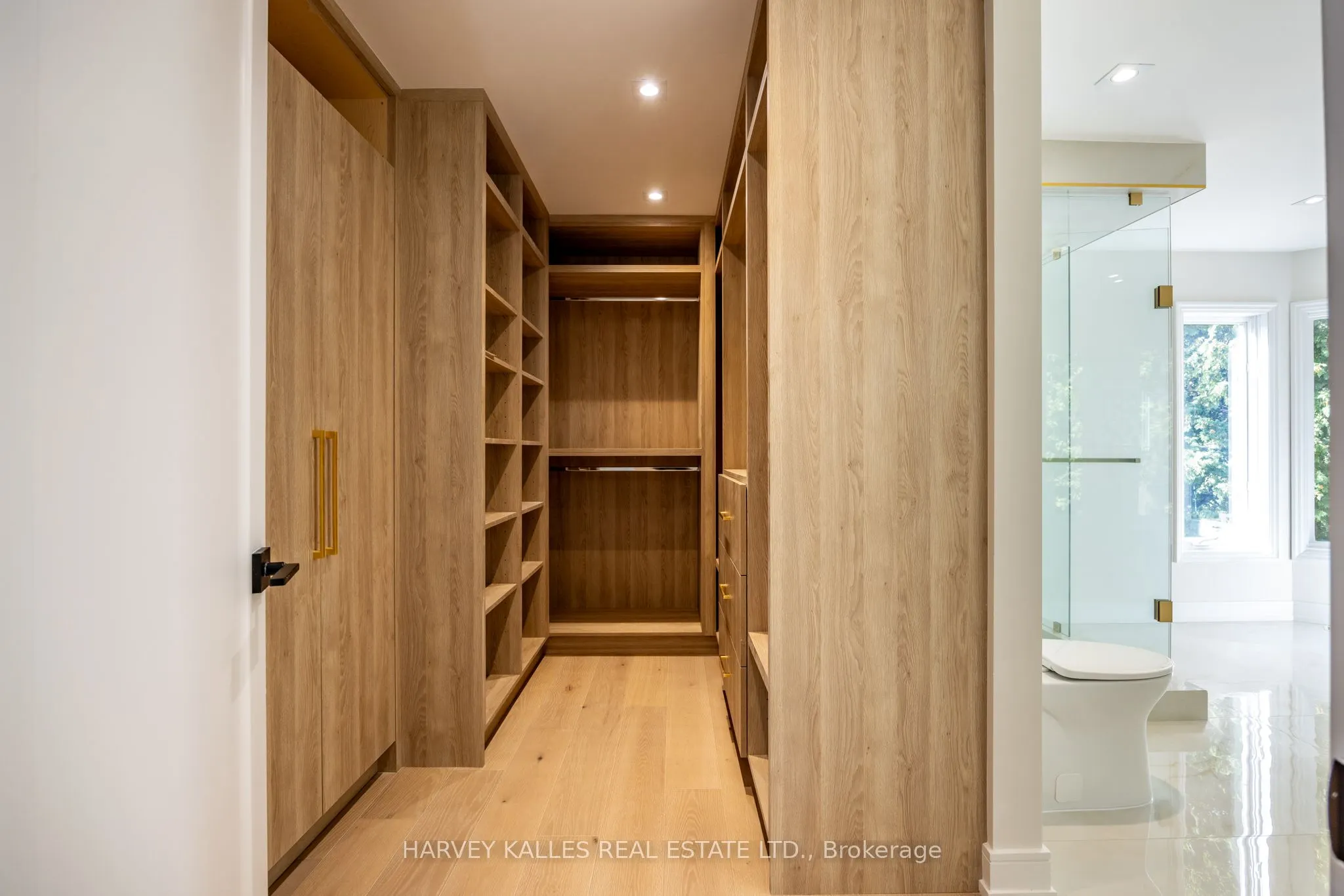 354 Bessborough Drive