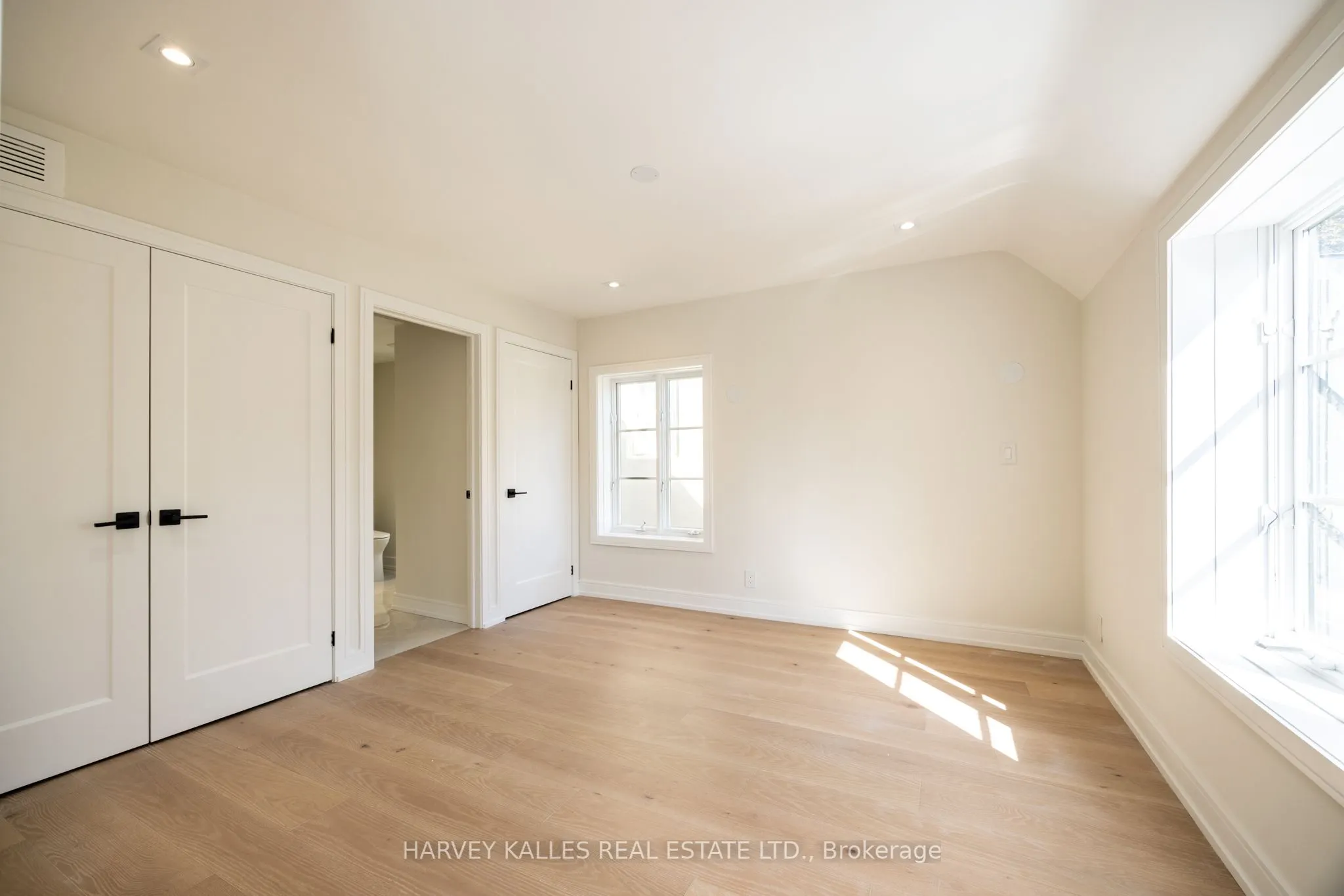 354 Bessborough Drive