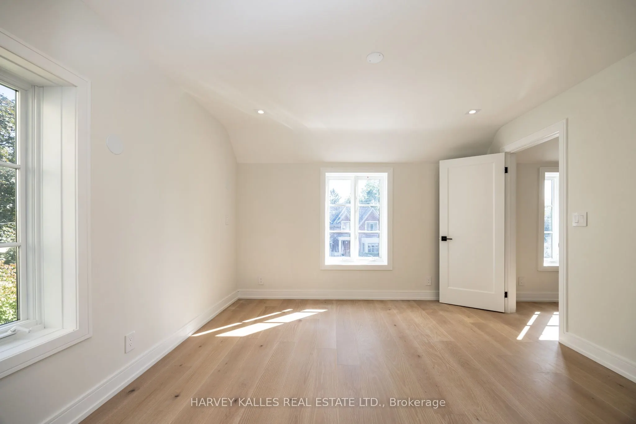 354 Bessborough Drive