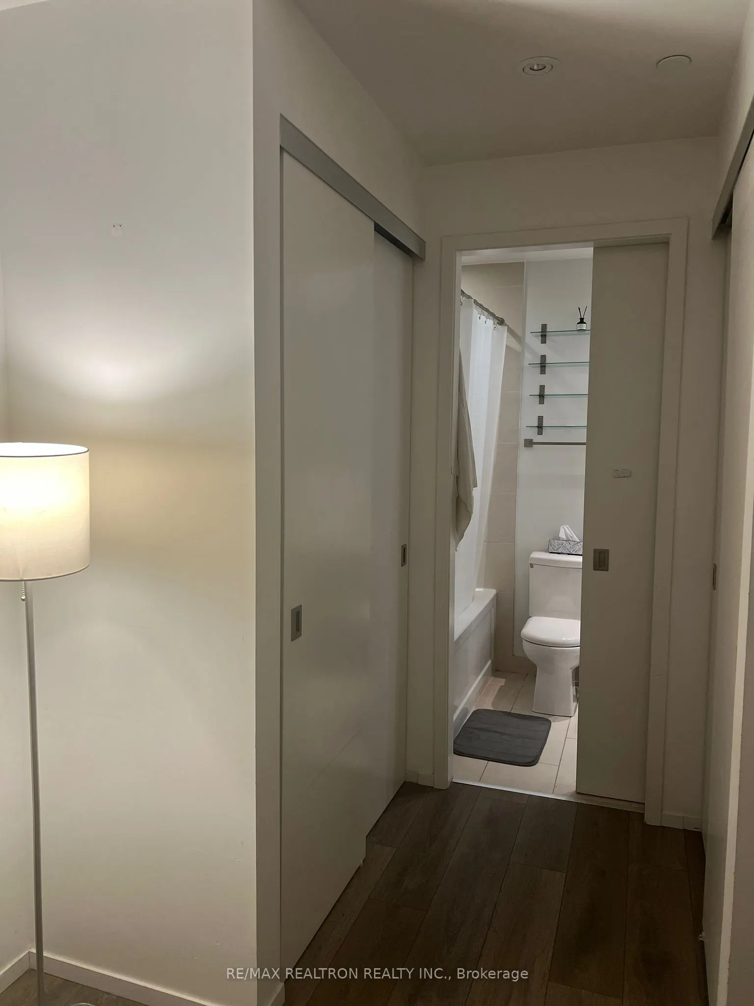 159 Dundas Street E, #3204