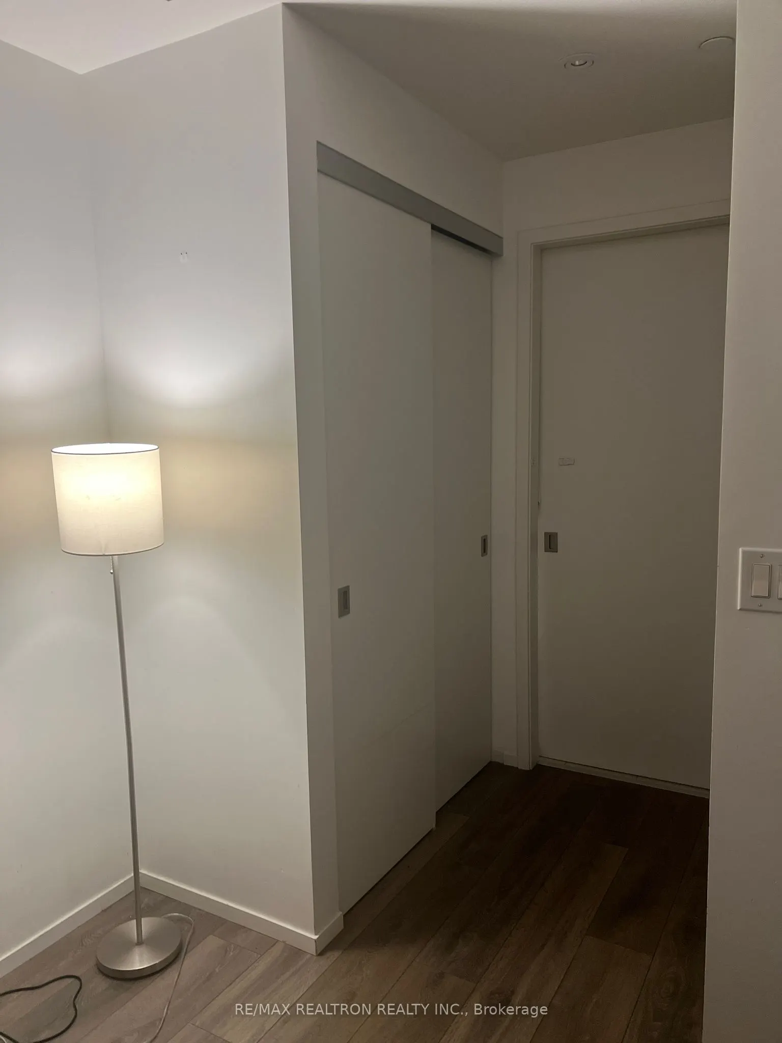 159 Dundas Street E, #3204