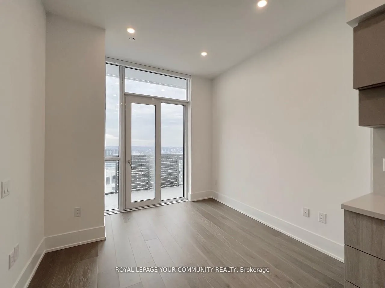 39 Roehampton Avenue, #4410
