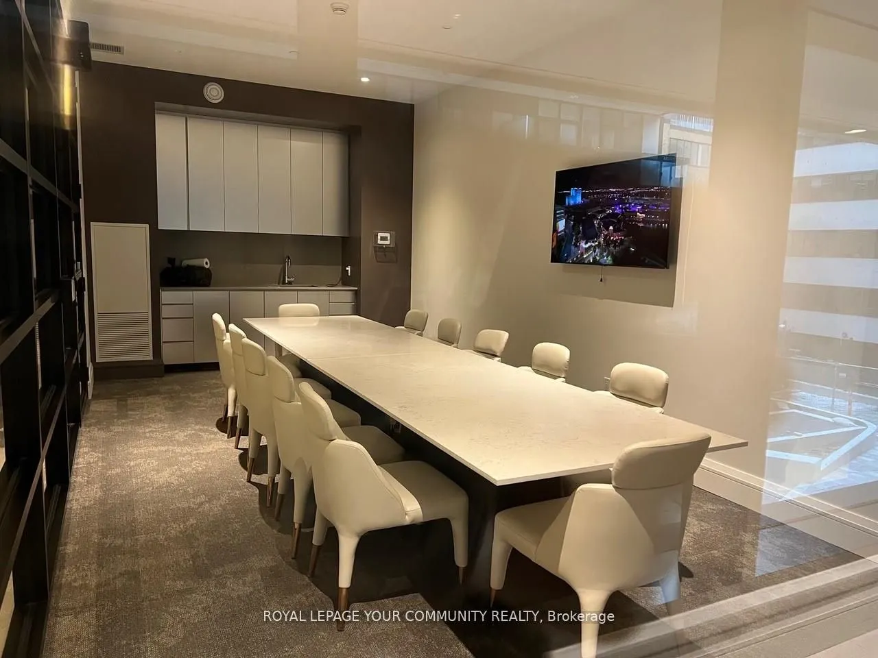 39 Roehampton Avenue, #4410