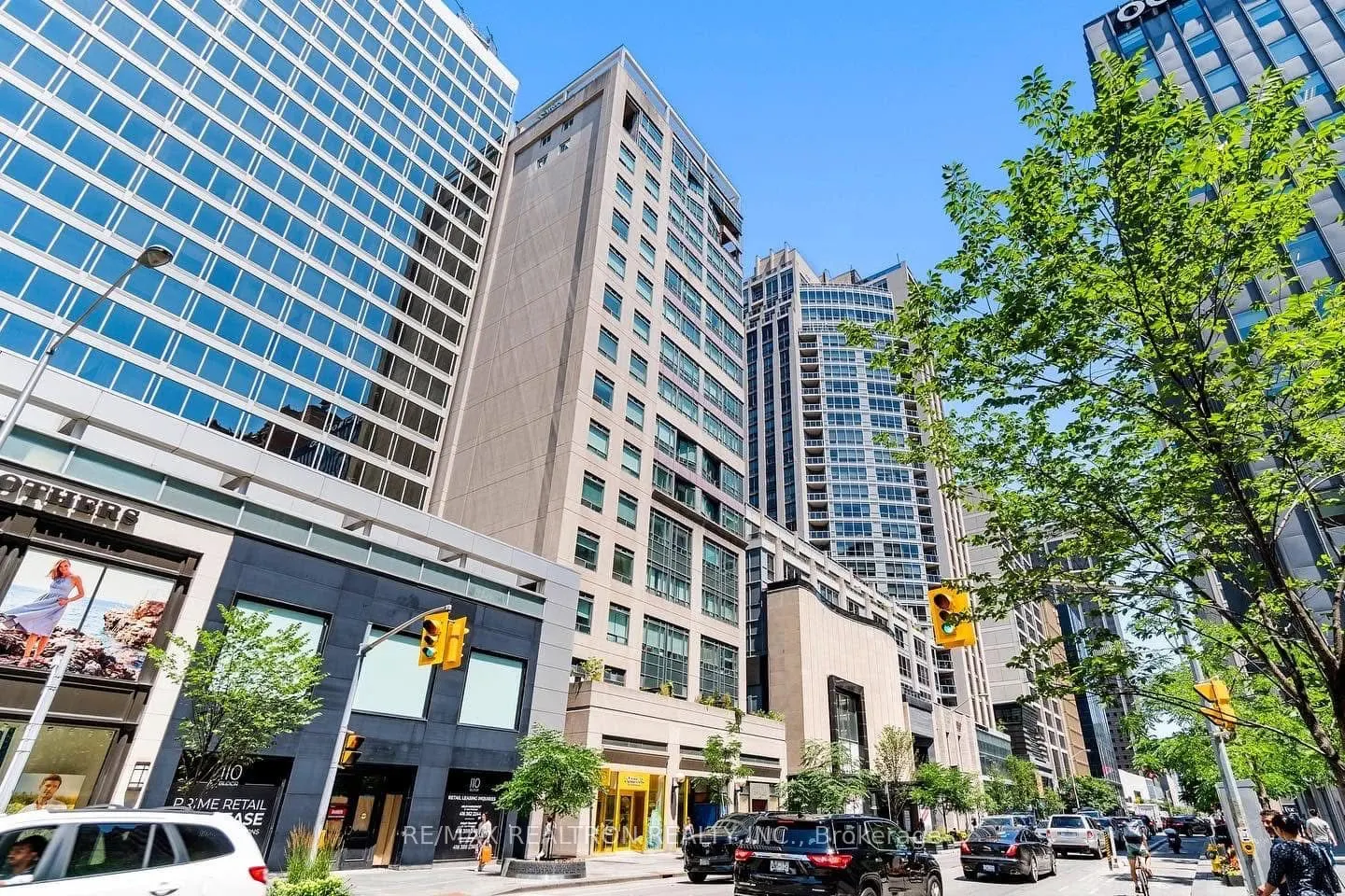 102 Bloor Street, #608