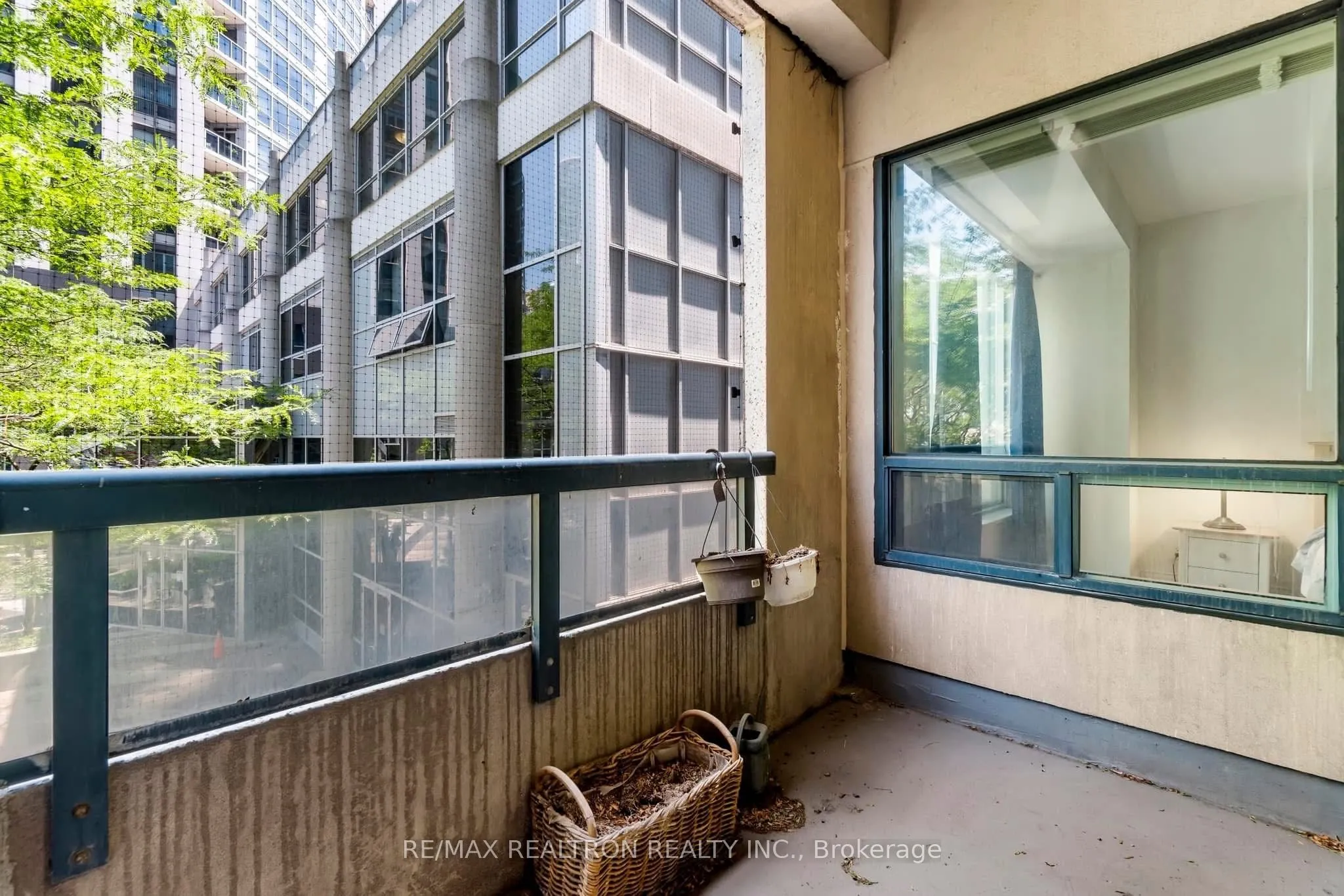 102 Bloor Street, #608