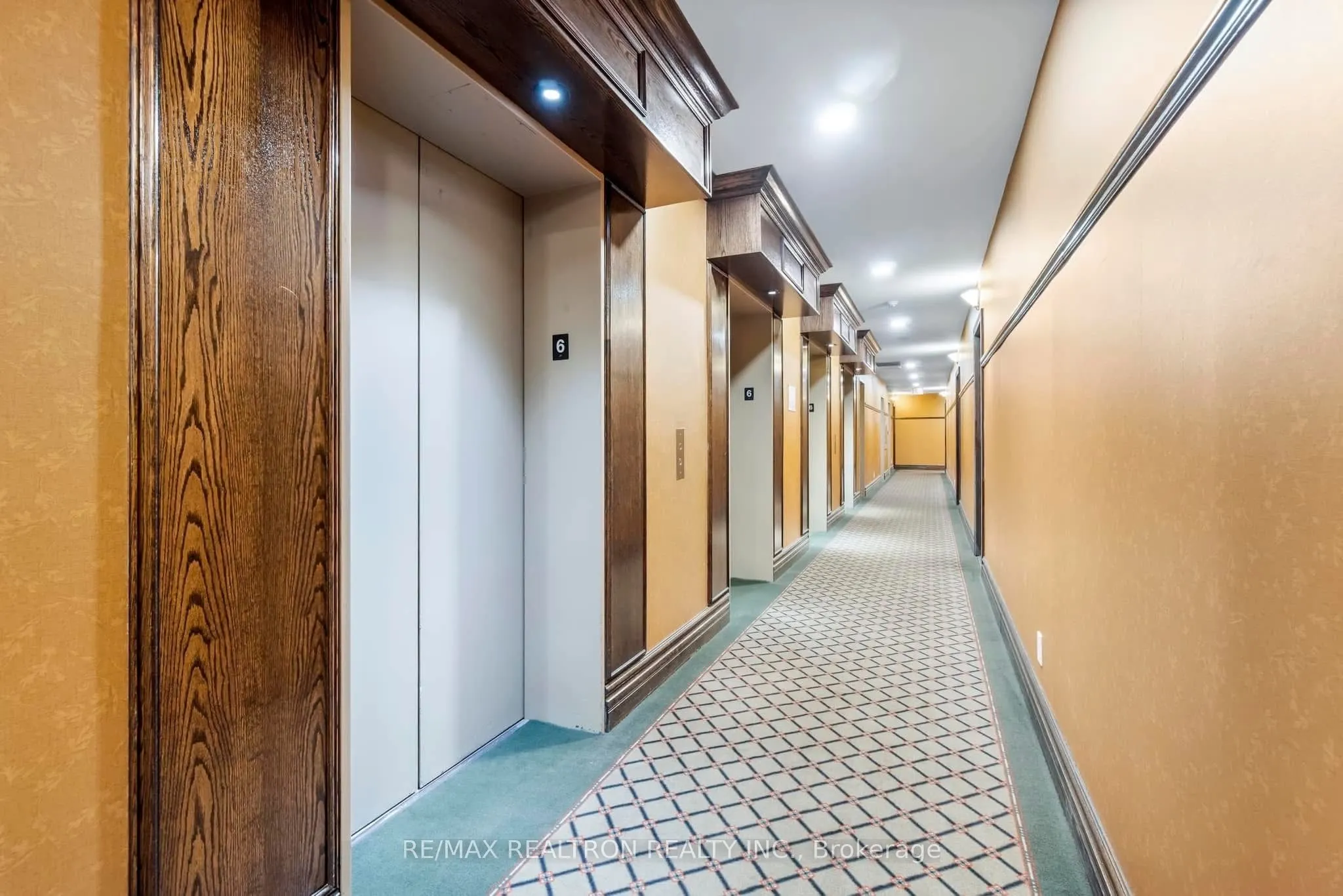 102 Bloor Street, #608