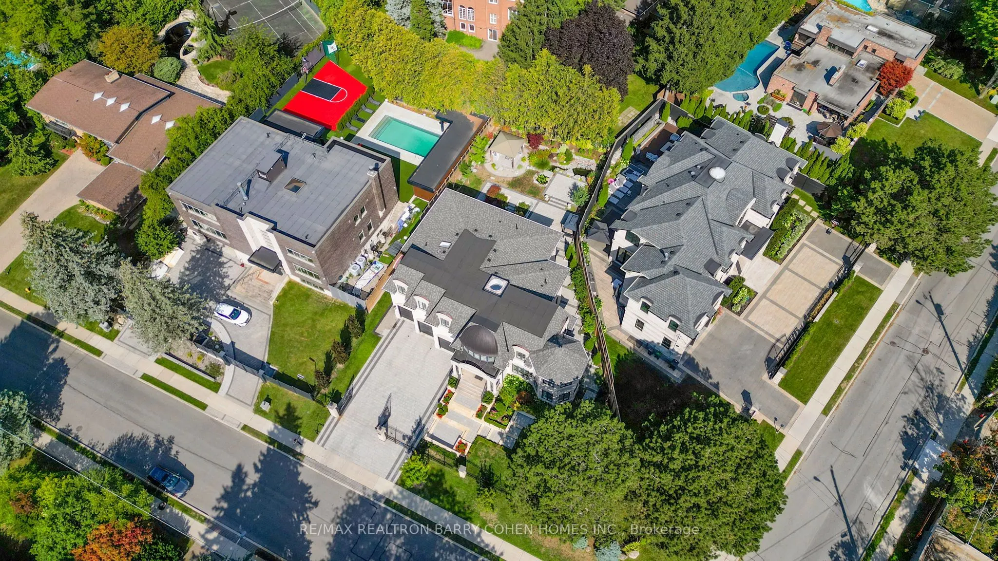 18 Suncrest Drive