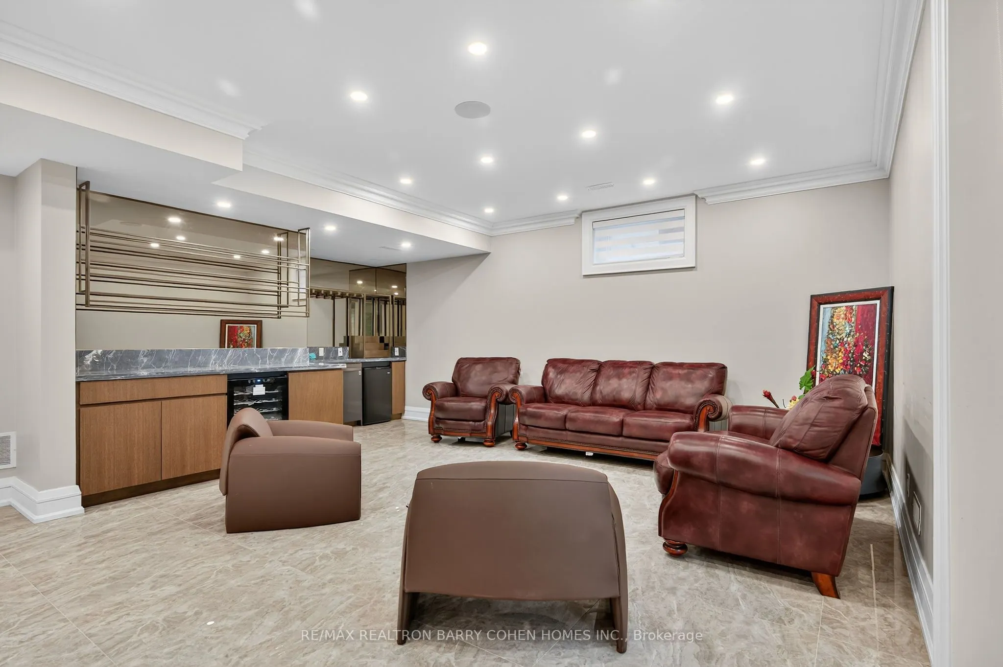 18 Suncrest Drive