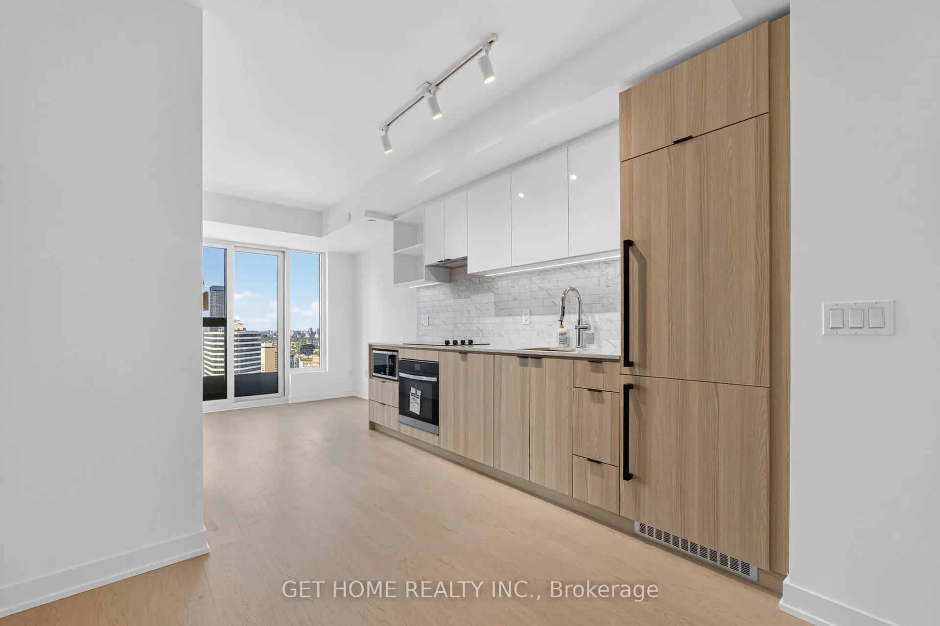 252 Church Street, #4501