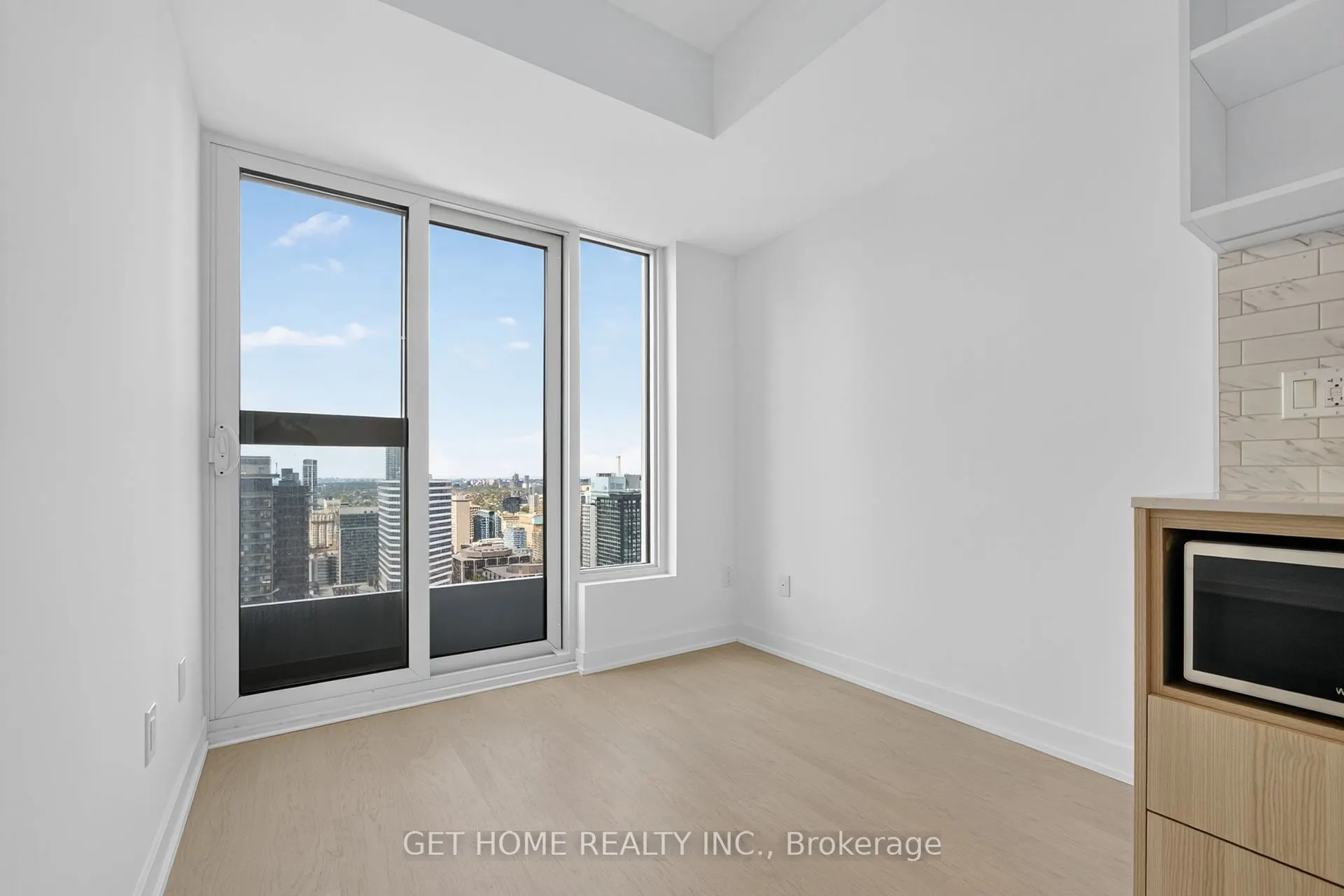 252 Church Street, #4501