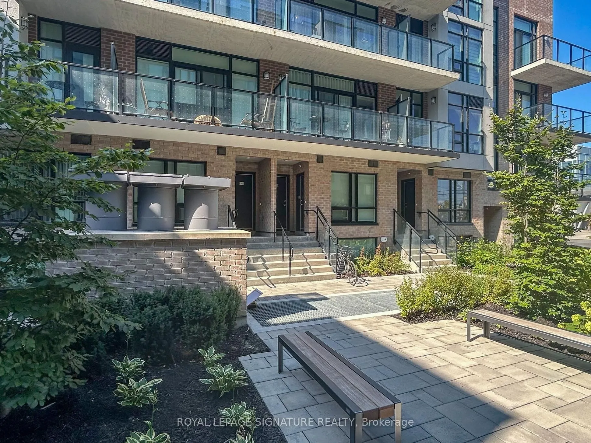 851 Sheppard Avenue W, #15
