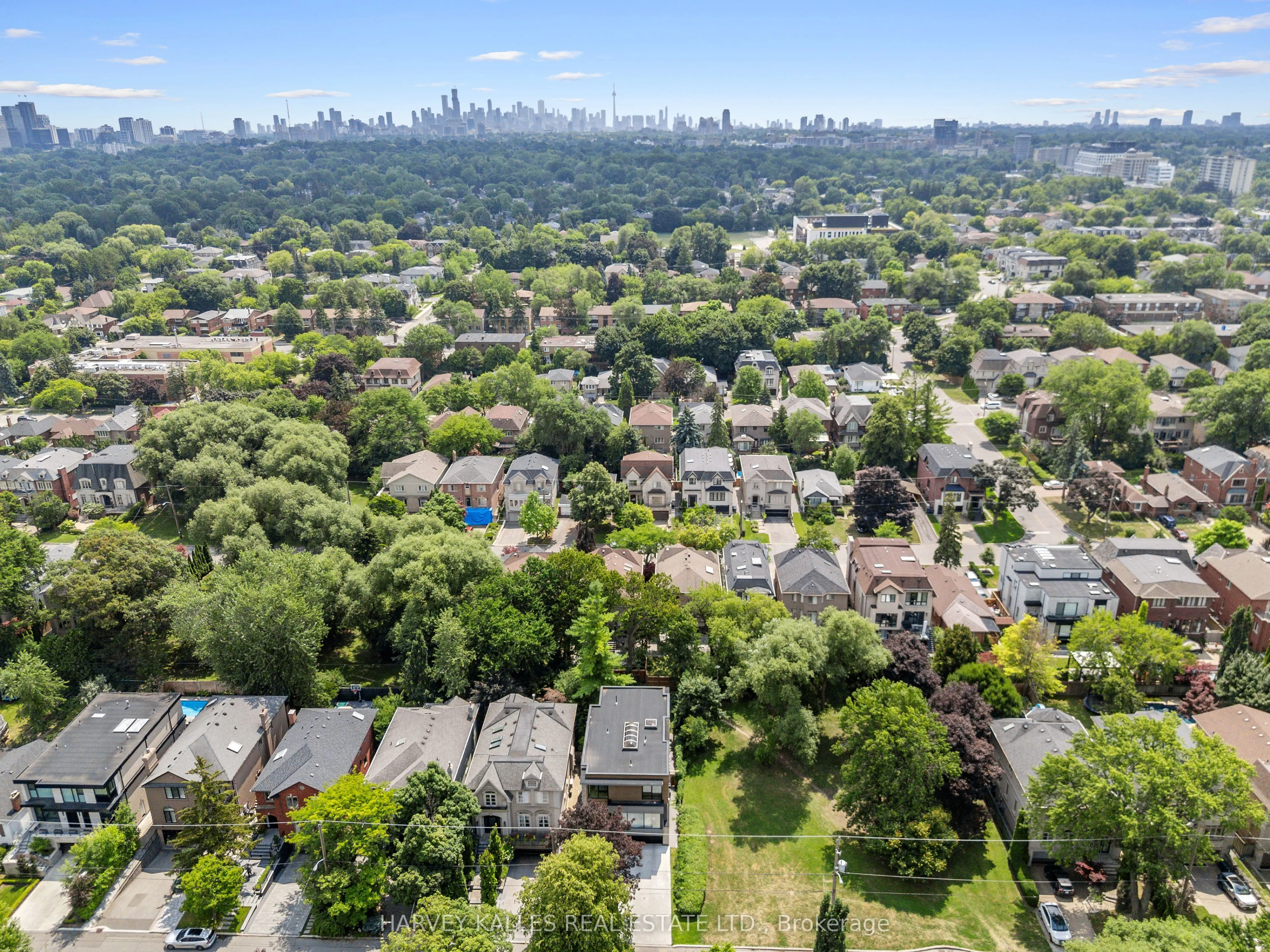 585 Bedford park Avenue