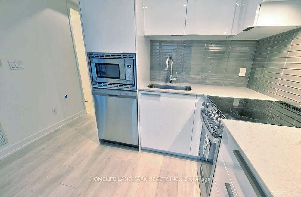 501 Yonge Street, #1308
