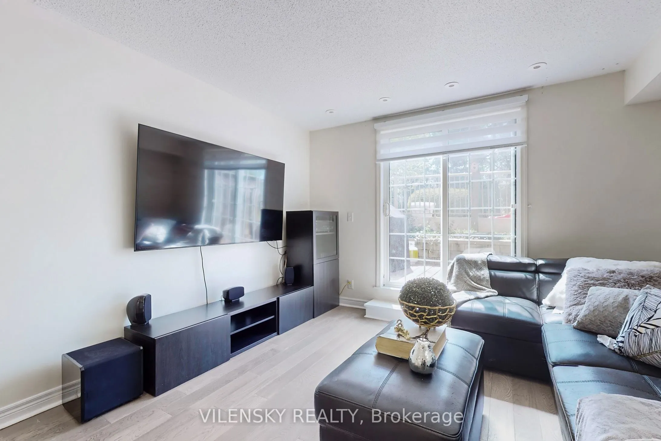 55 Cedarcroft Boulevard, #11