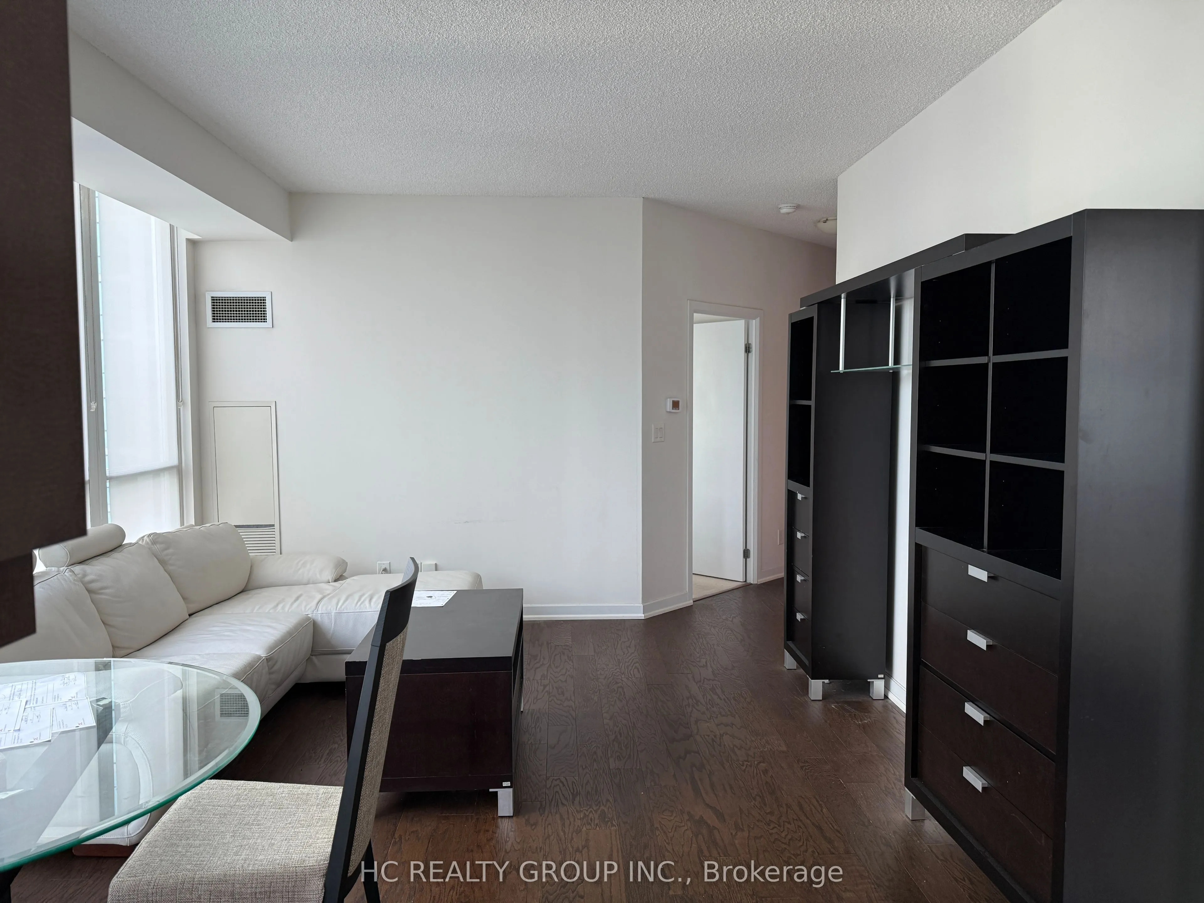 18 Harbour Street, #2105