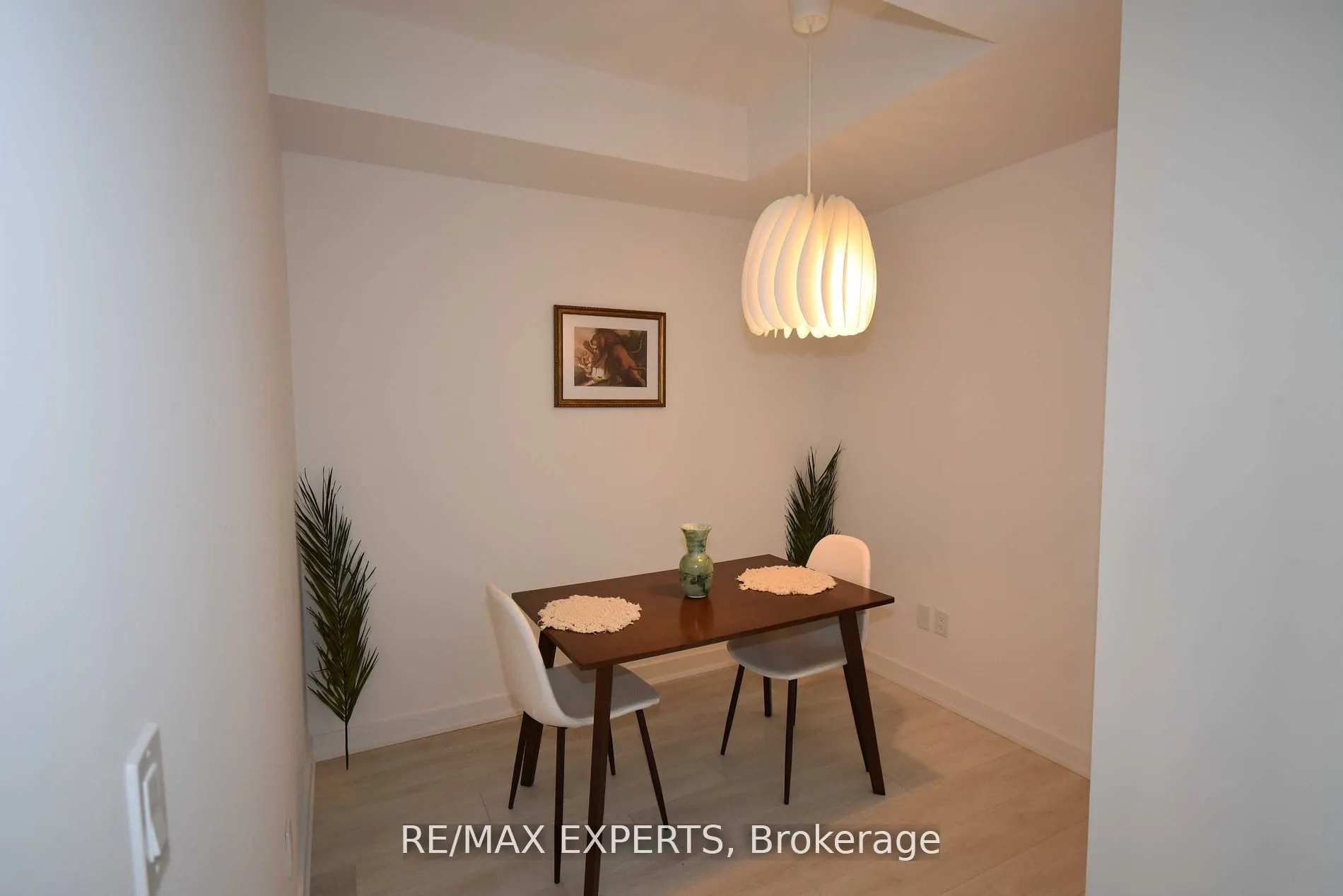 8 Tippett Road, #1507